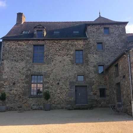 Chambre Independante Au Manoir De La Celinais Cote Cour Saint-Aubin-du-Cormier Kültér fotó